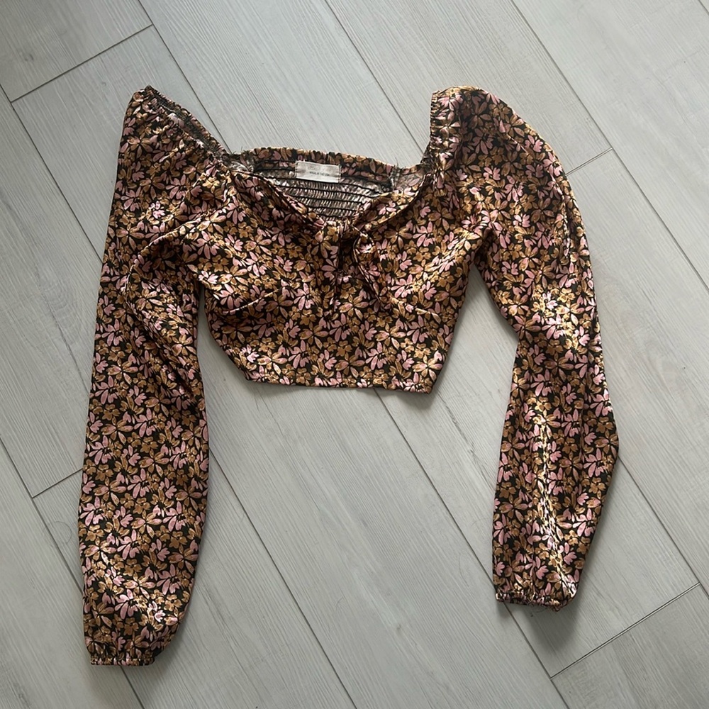 Adorable crop top